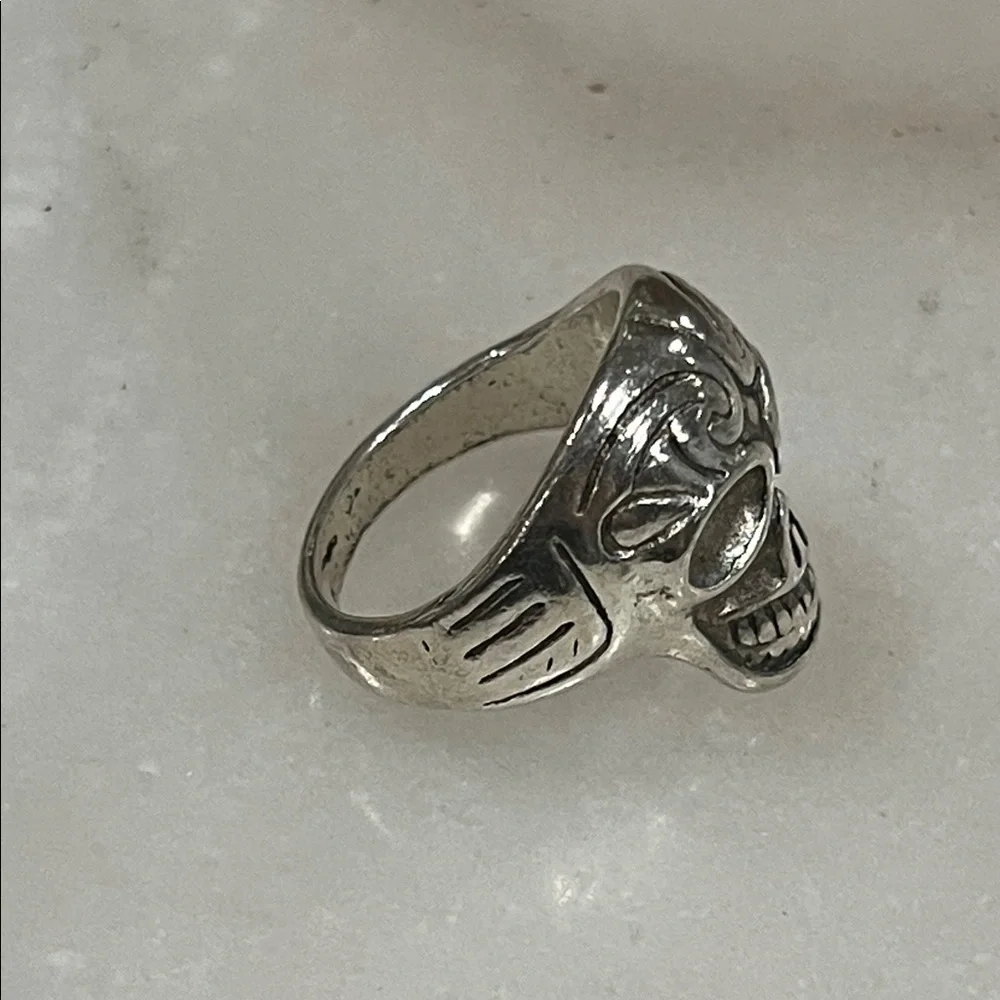 Silver Skull Ring